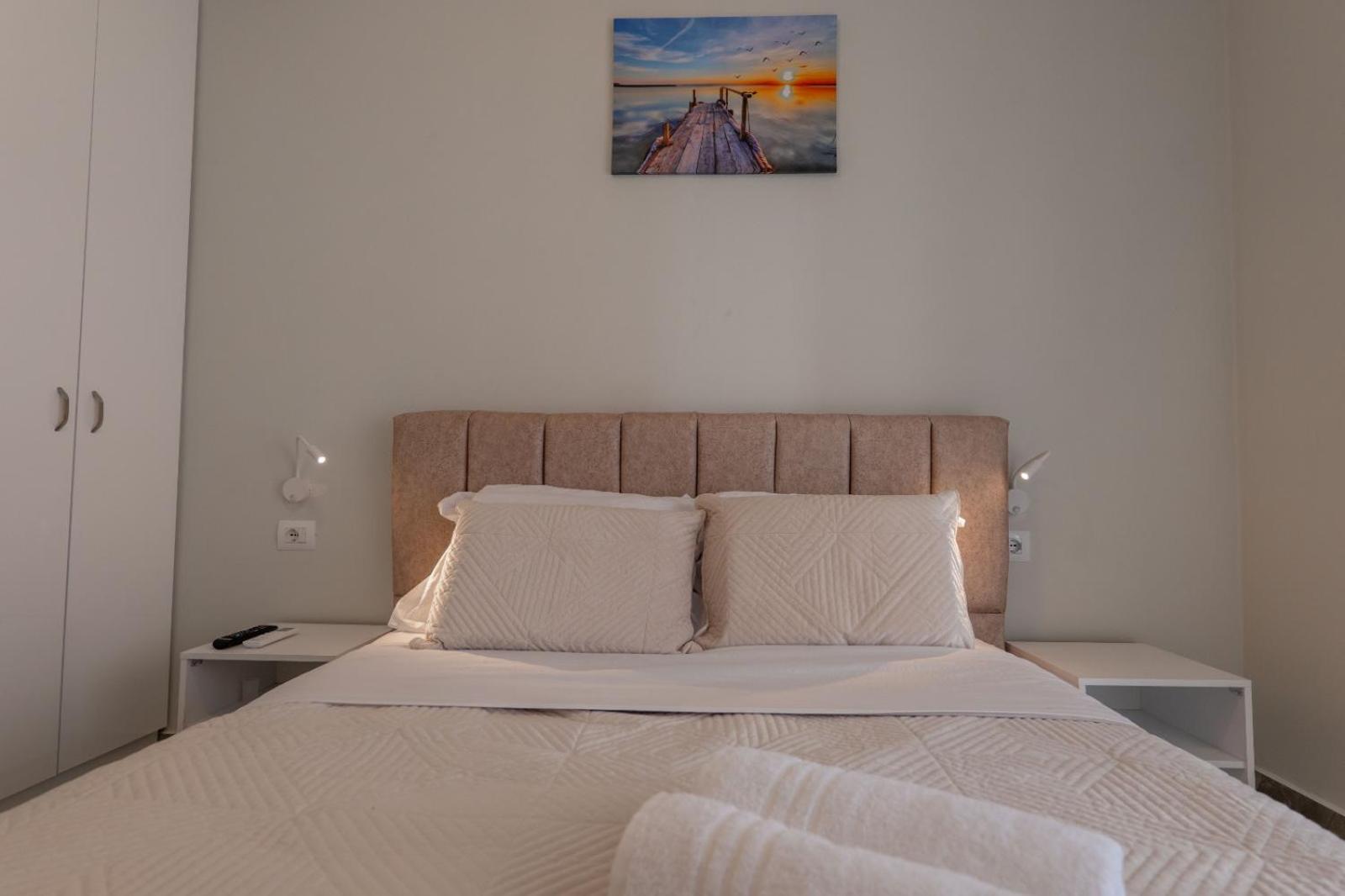 Esel Apartments ซารานเดอ ภายนอก รูปภาพ