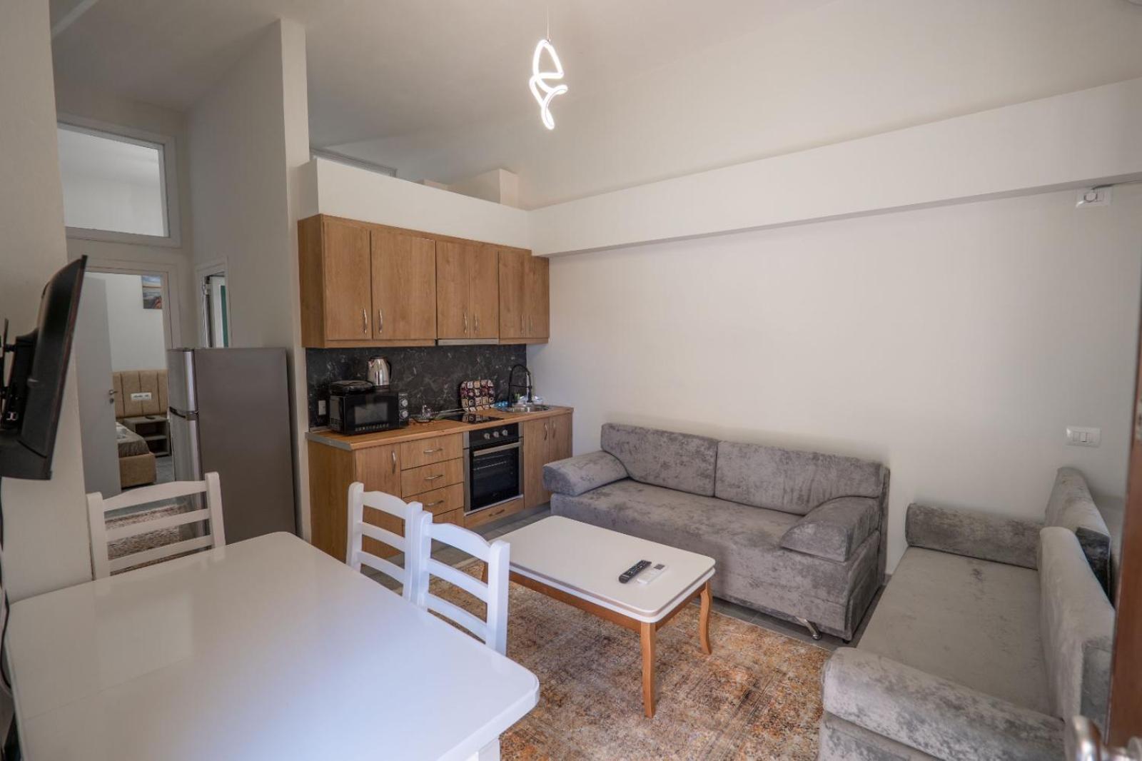 Esel Apartments ซารานเดอ ภายนอก รูปภาพ