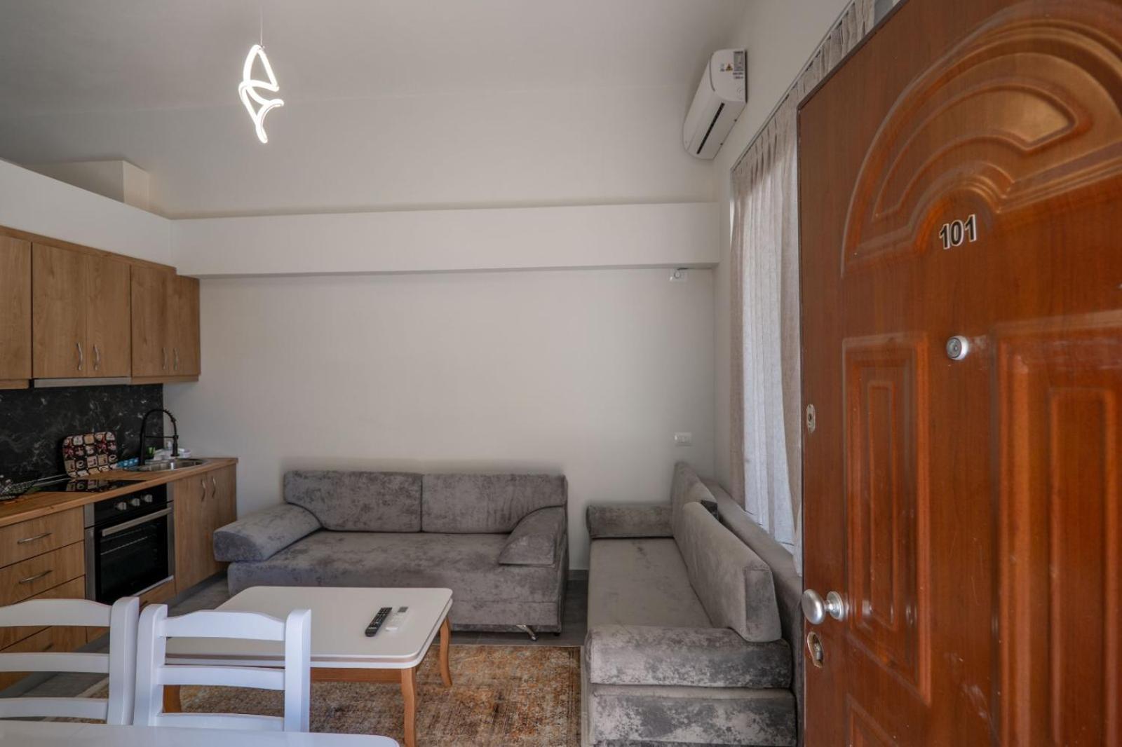 Esel Apartments ซารานเดอ ภายนอก รูปภาพ