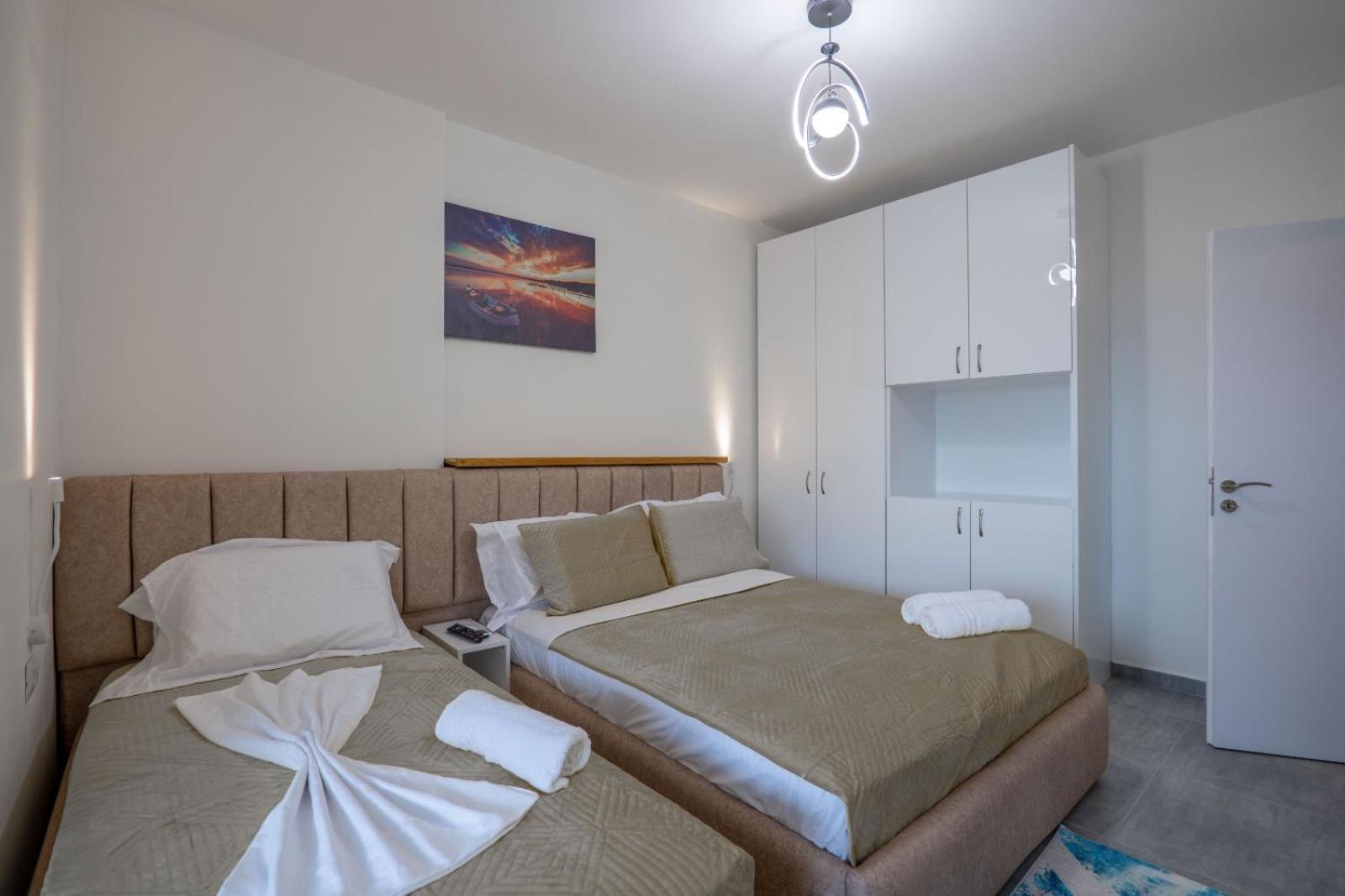 Esel Apartments ซารานเดอ ภายนอก รูปภาพ