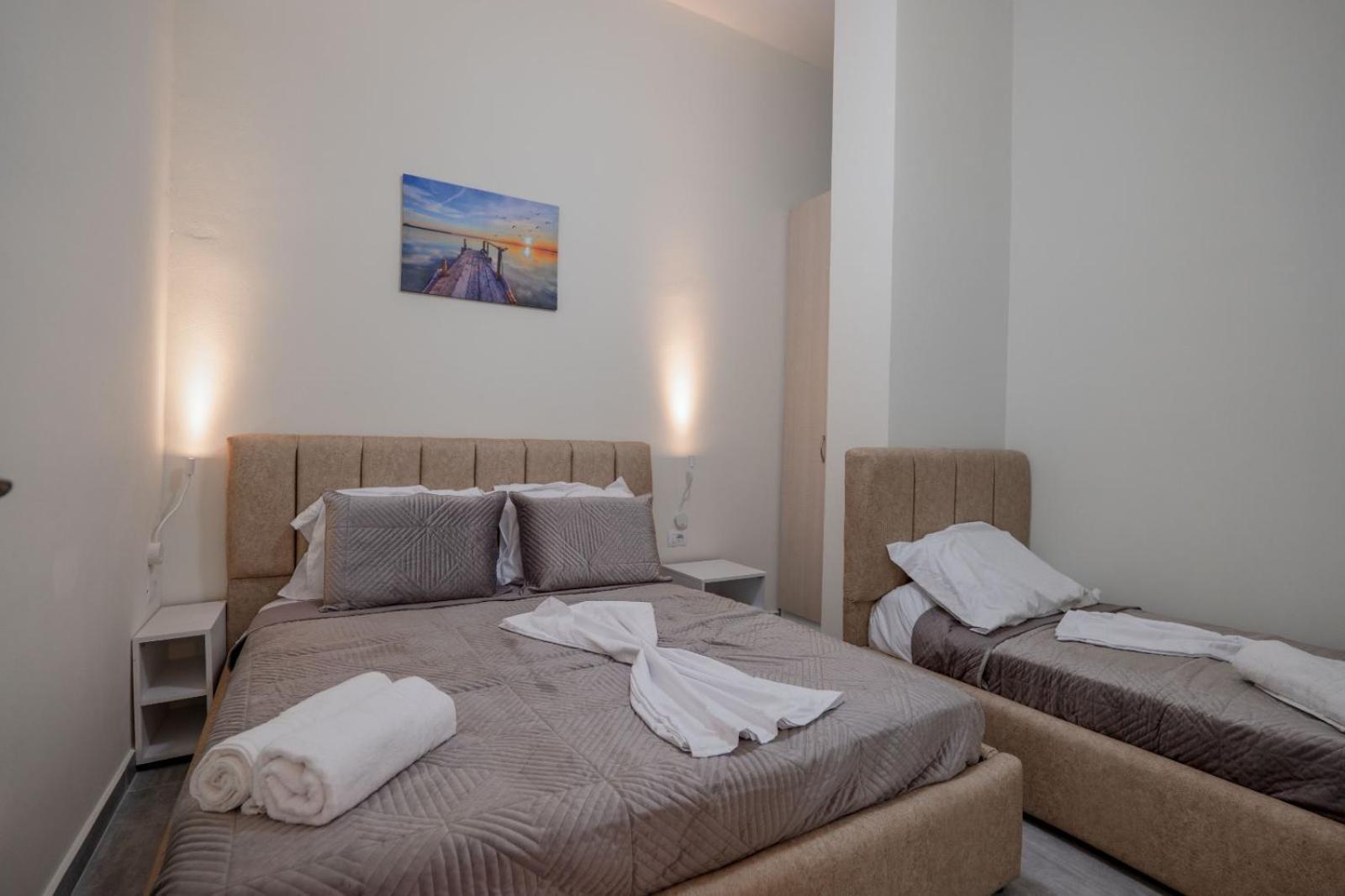 Esel Apartments ซารานเดอ ภายนอก รูปภาพ